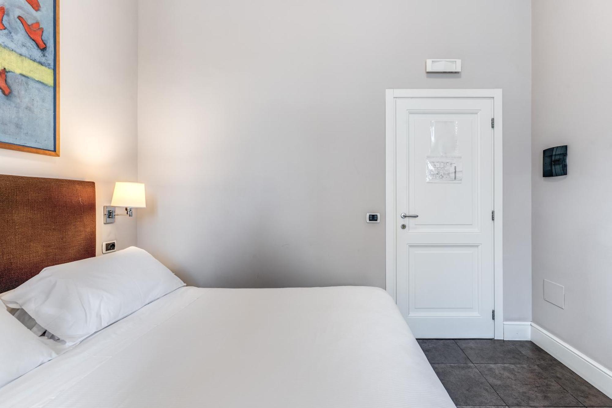 Guest House Cavour 278 Рим Екстериор снимка
